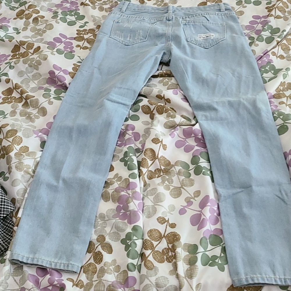 Jeans - Picture 2 of 2
